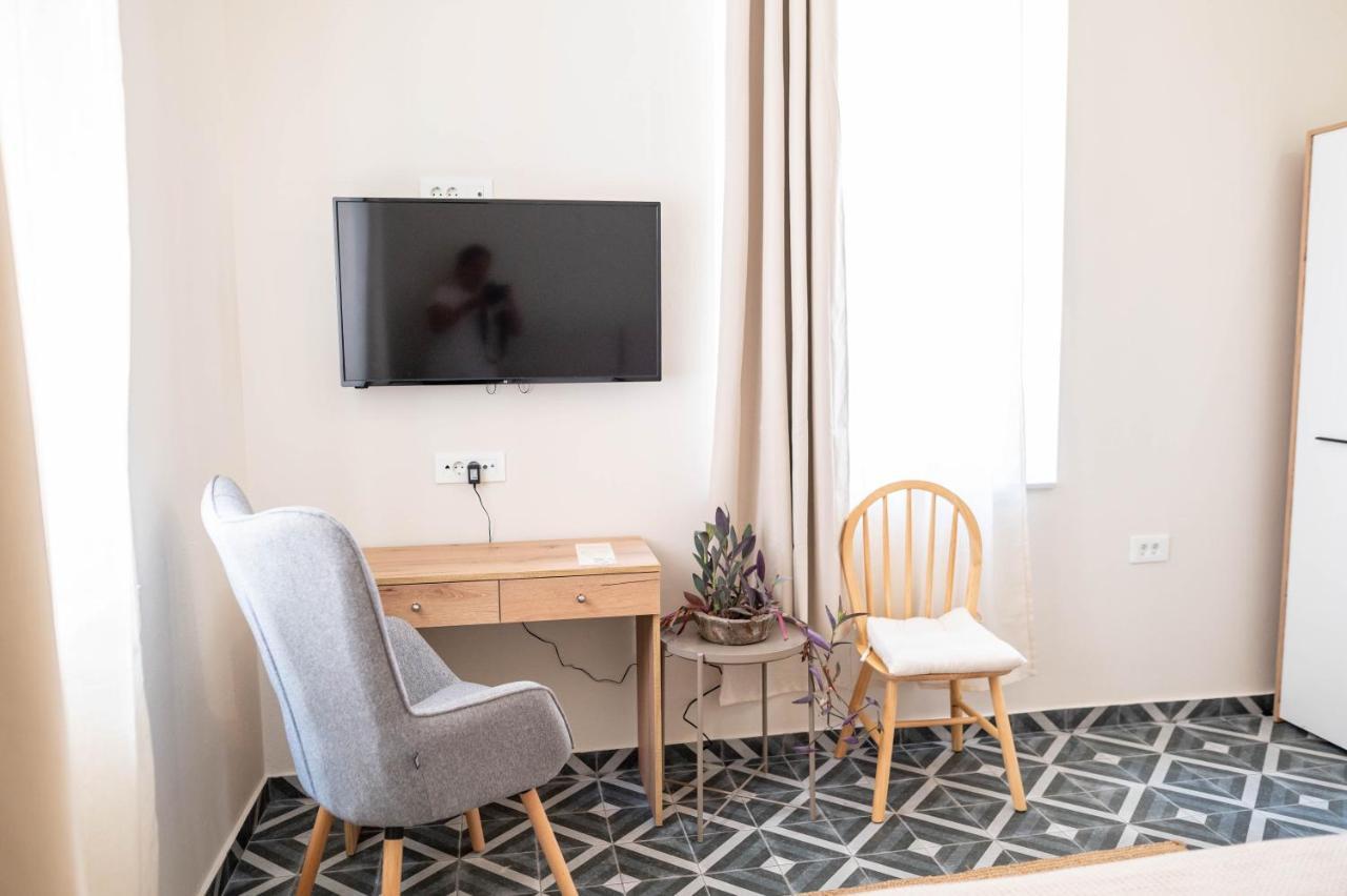 Kosnian City Suites B Exteriér fotografie